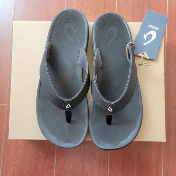 OluKai Ohana Women's Beach Sandals - Black/Black - Picture 4 of 7